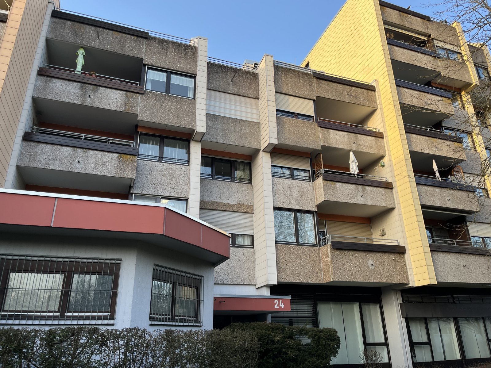 Sindelfingen: 2 ZW mit 2 Balkonen und toller Aussicht Sindelfingen: 2 ZW mit 2 Balkonen und toller Aussicht