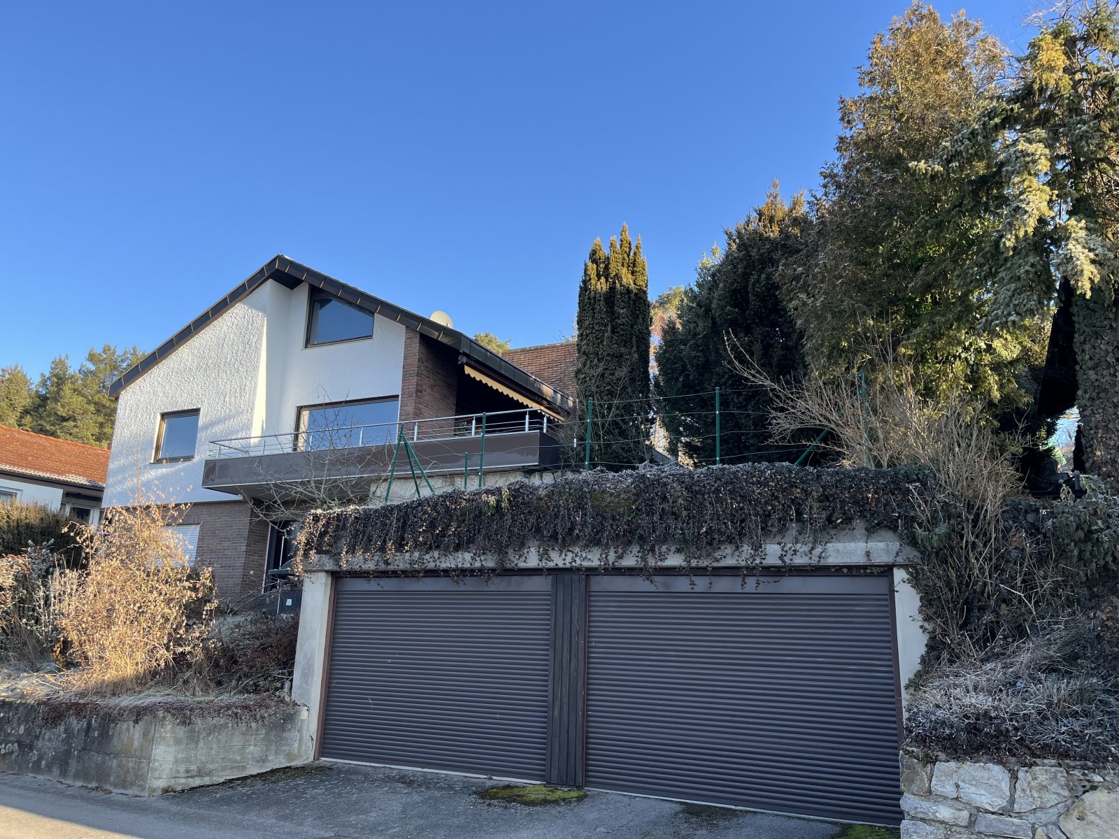 Aid.-Deufringen: Charmantes Einfamilienhaus mit ELW im Grünen Aid.-Deufringen: Charmantes Einfamilienhaus mit ELW im Grünen